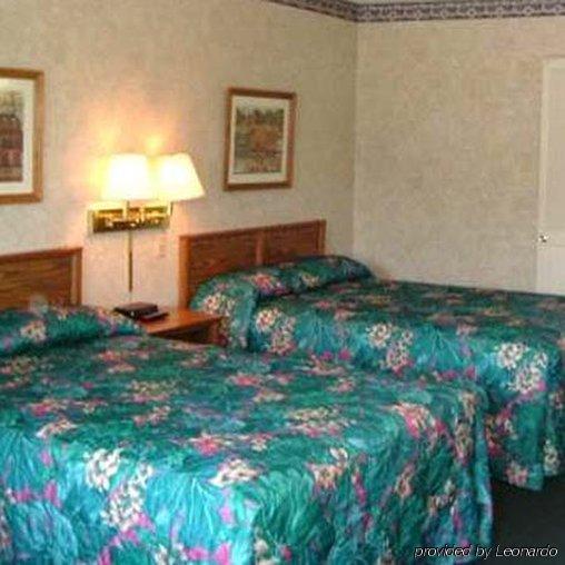 Motel Guest Keeper Van Wert